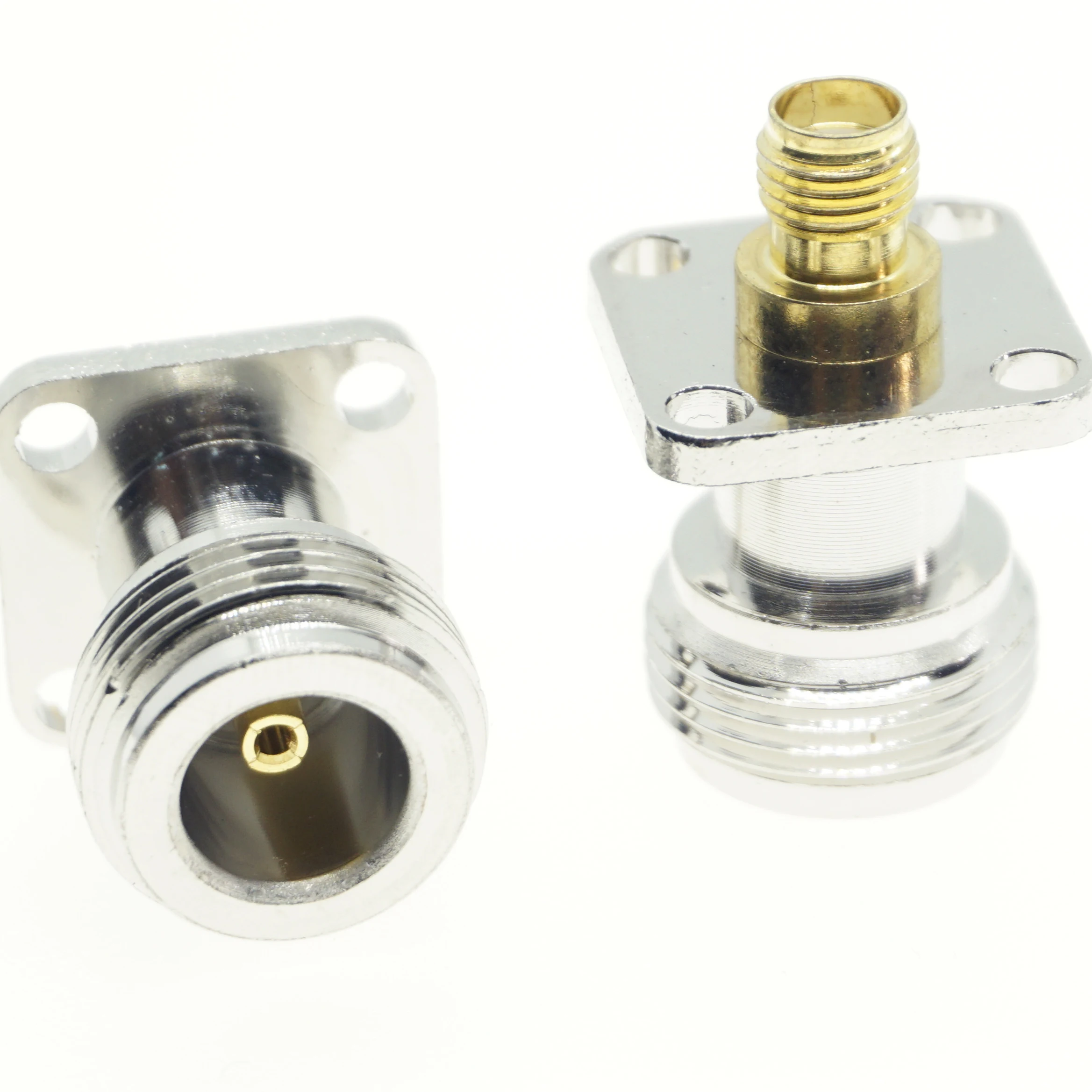 

1X Pcs N To SMA Flange Connector Socket N Female To SMA Female Plug 4 hole 17.5 * 17.5 mm Flange Panel Mount RF Coaxial Adapters