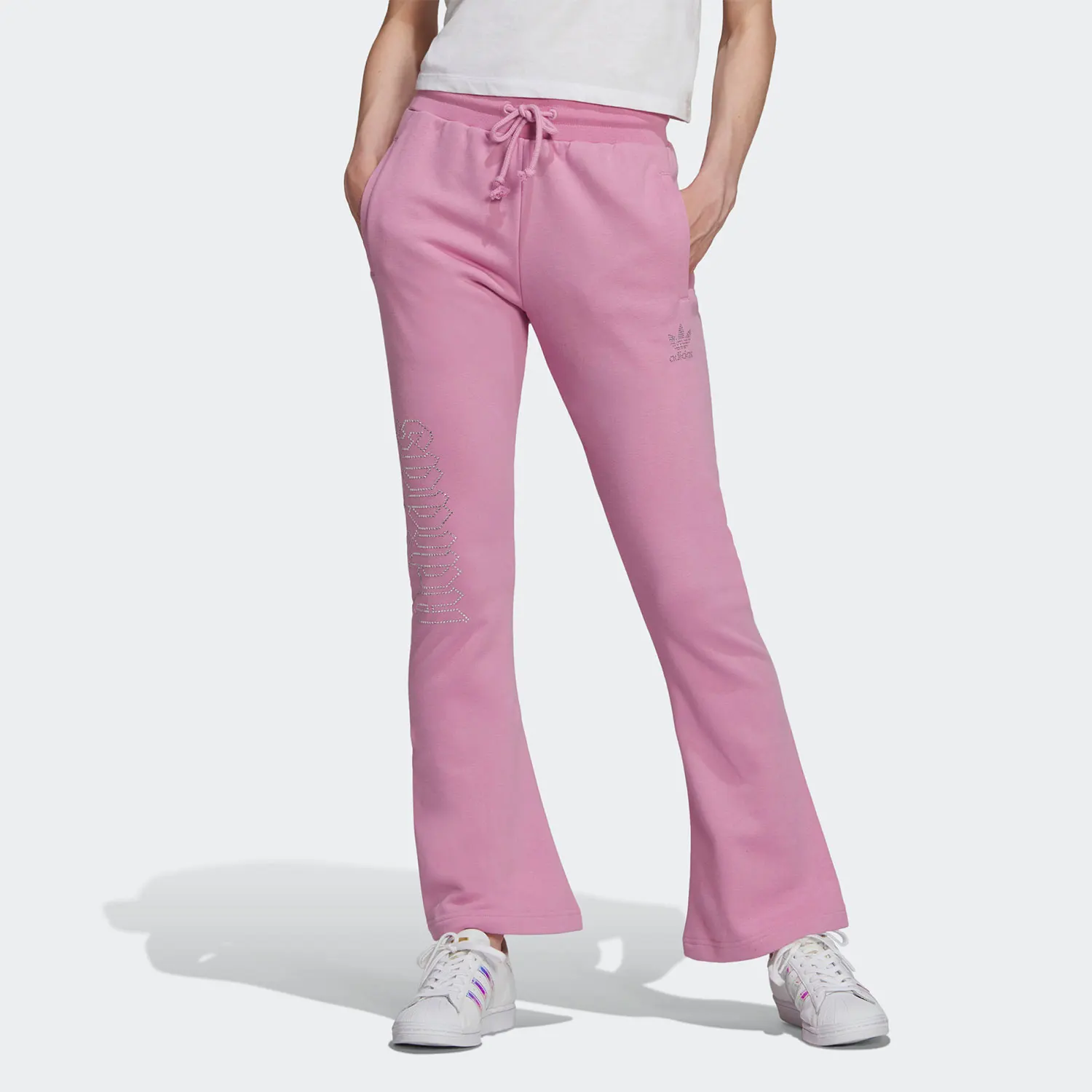 Фото Новые женские свободные брюки Adidas Originals Trefoil HF6771 №1