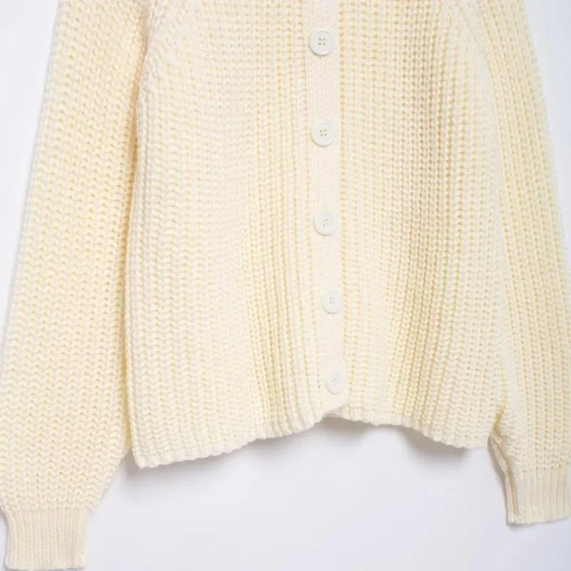 Осенние мягкие вязаные кардиганы 2024 новые женские ретро свободные с круглым