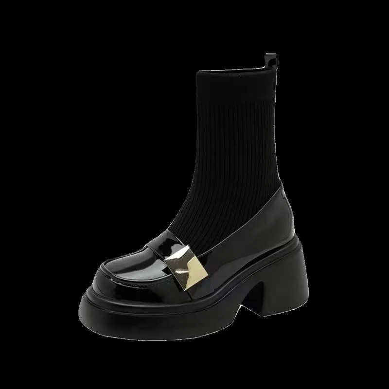 Женские зимние короткие ботинки с металлической пряжкой на мягкой подошве