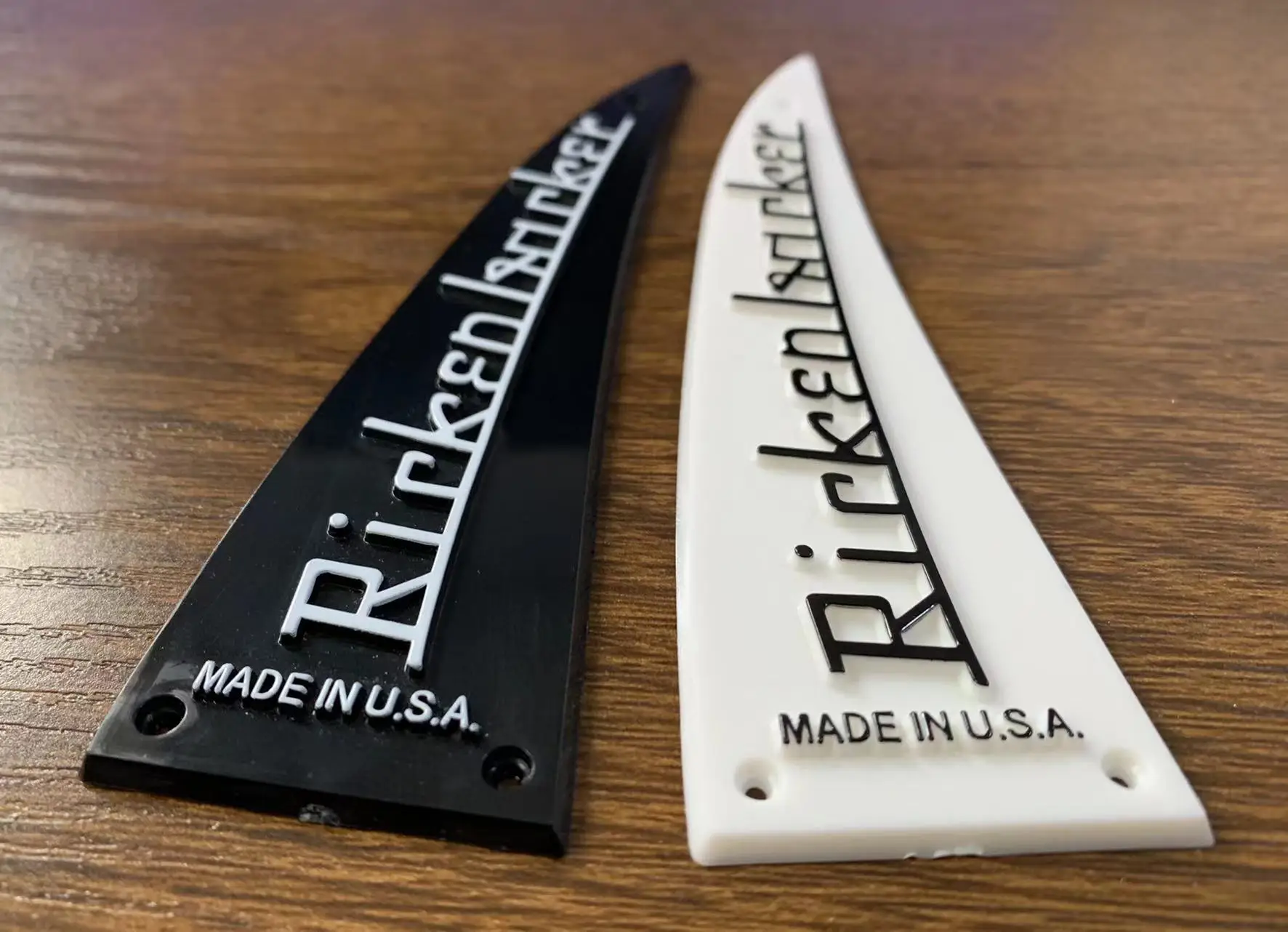 

Professional Trussrod Cover For Ricken Electric Bass & Guitar with Screws Music Accessories in Stock Discount