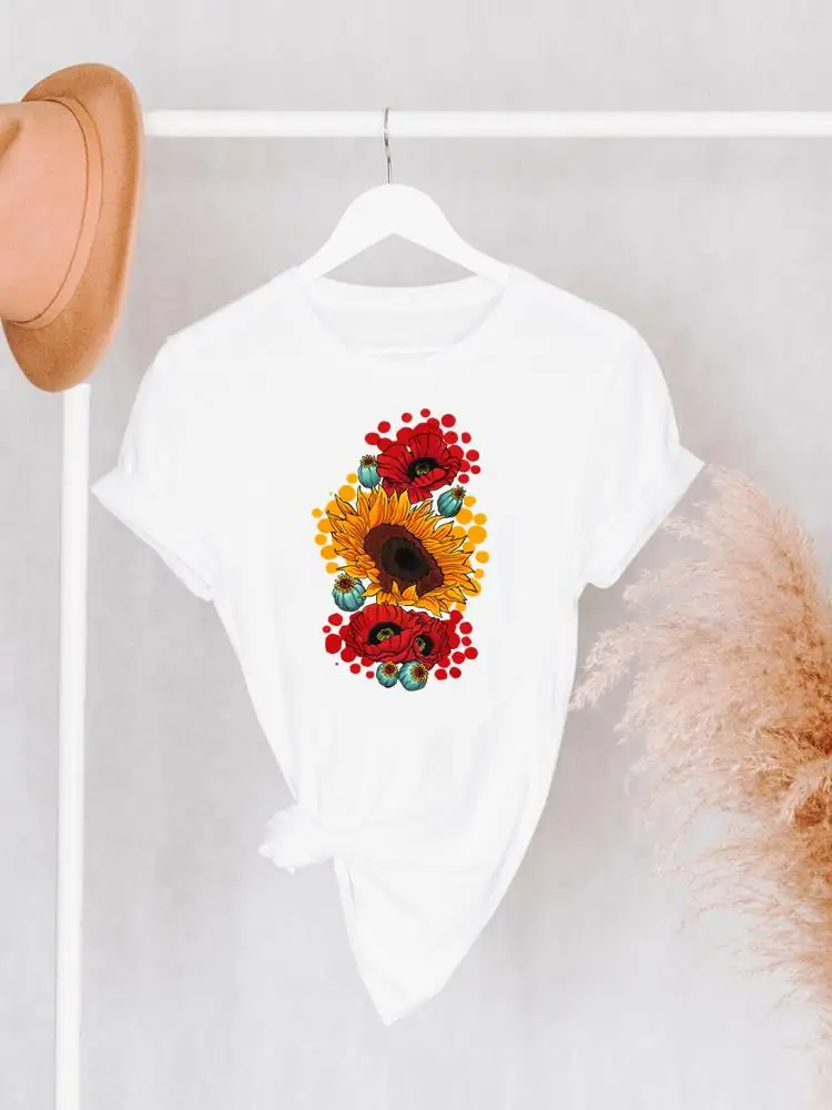 

Футболка женская с круглым вырезом и коротким рукавом, милая Модная рубашка с акварелью и цветочным принтом 90-х, летняя одежда с графическим принтом