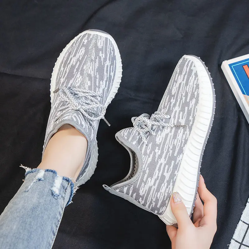 

2022 Spring New Couple Models Coconut Shoes Trendy Sports Shoes Men and Women Soft Bottom Heightening Casual Shoes Cloth Shoes