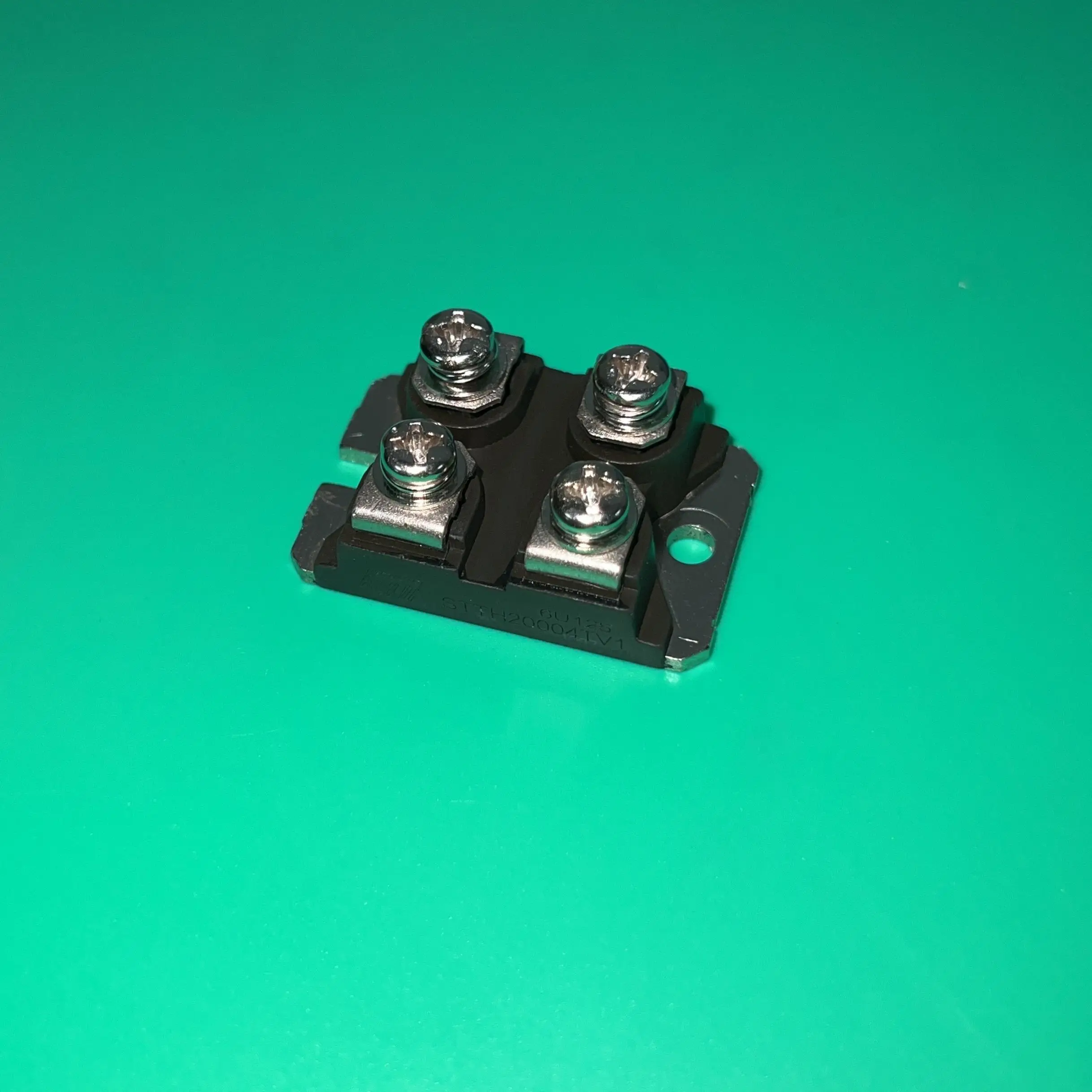 STTH20004TV1 модуль IGBT