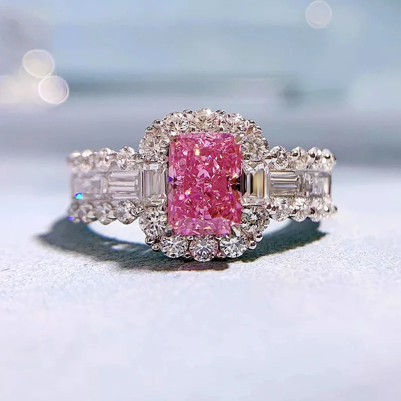 

Кольцо женское из серебра 925 пробы с квадратным розовым бриллиантом