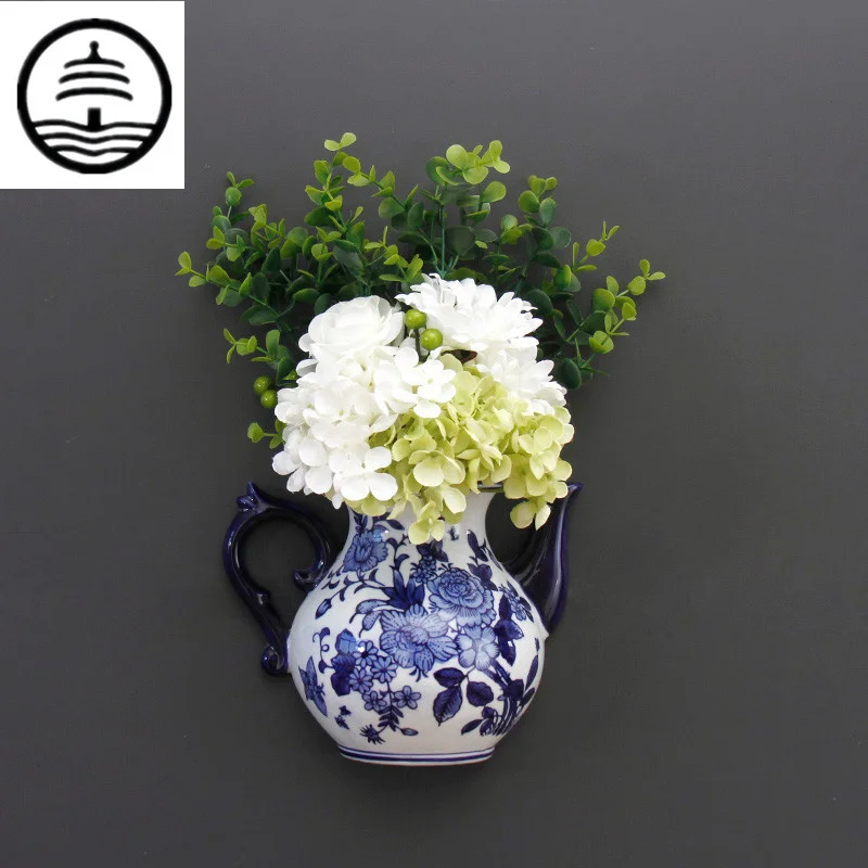 

GUANG BAO TA Nordic Blue And White Porcelain Wall Vase Art Sculpture Ceramics Craft Hanging Flower Arranging Decoration R5767