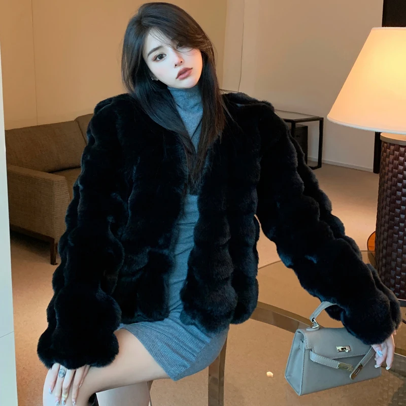 2022 New Faux Fur Coat For Women Fashion Streetwear Winter Faux Fur Jacket Short Thick Rex Rabbit Fur Jacket Female Clothing