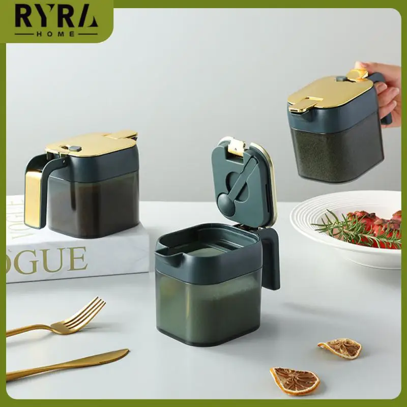 

Fall-resistant Wall-mounted Seasoning Bottle Gold And Silve Seasoning Box Sealed Salt Shaker Durable Salt Seasoning Box 1pc