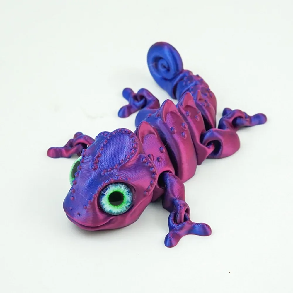 

Многоцветный 3D-печатный хамелеон из PLA