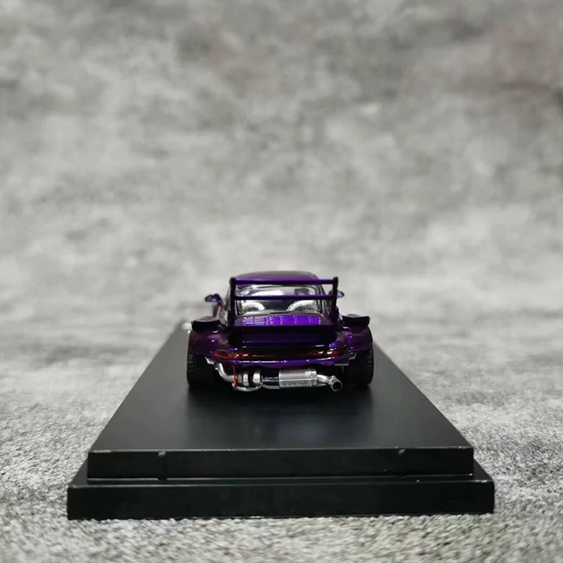 Уличное оружие Модель автомобиля 1:64 RWB 993 металлическое пурпурное крепление