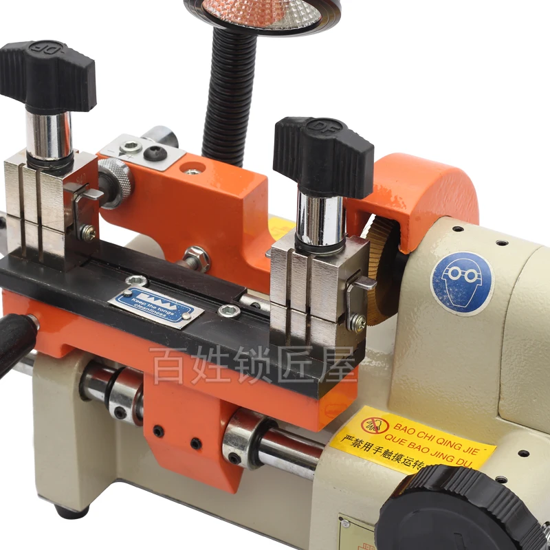 Слесарная горизонтальная электронная распределительная машина для ключей Φ DF001