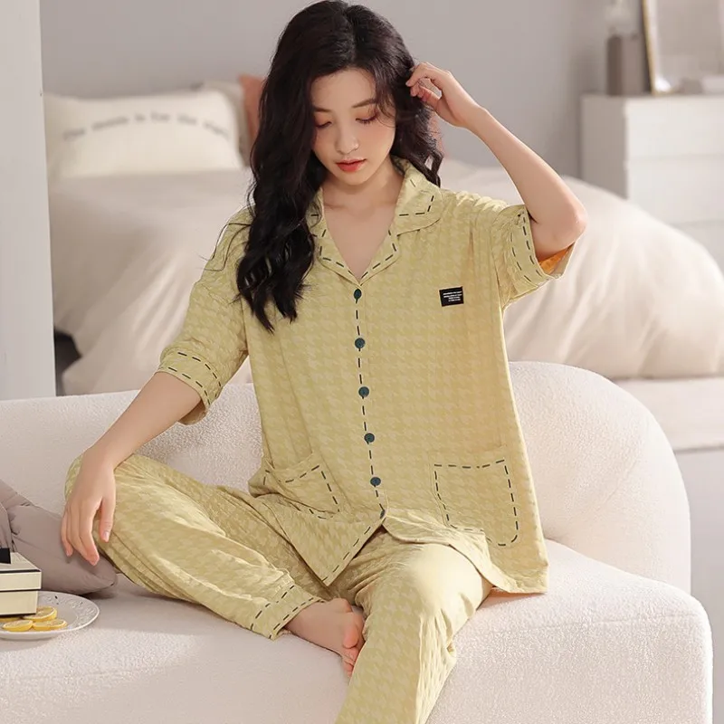 2023 New Pajamas for Women's Summer Thin Houndstooth Short-sleeved Trousers Soft Home Service Two-piece Suit Can Be Worn Outside