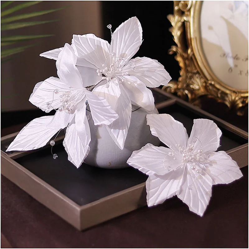 Белый атласный зажим в виде лепестков цветов на боку для невесты Свадебные