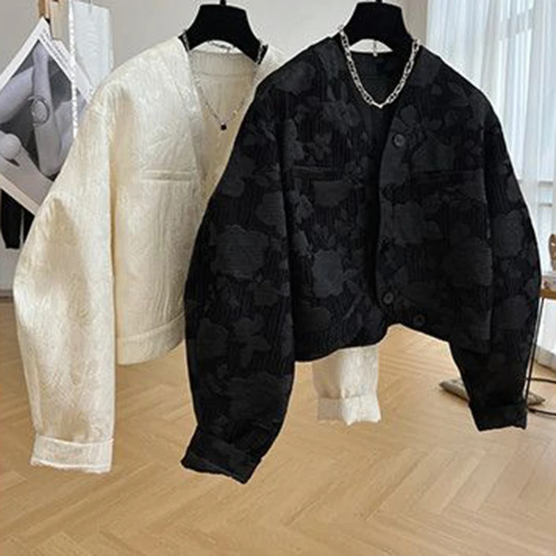 

2023 summer new women's fashion flower embroidery vintage V-neck button cardigan velvet coat blusas mujer