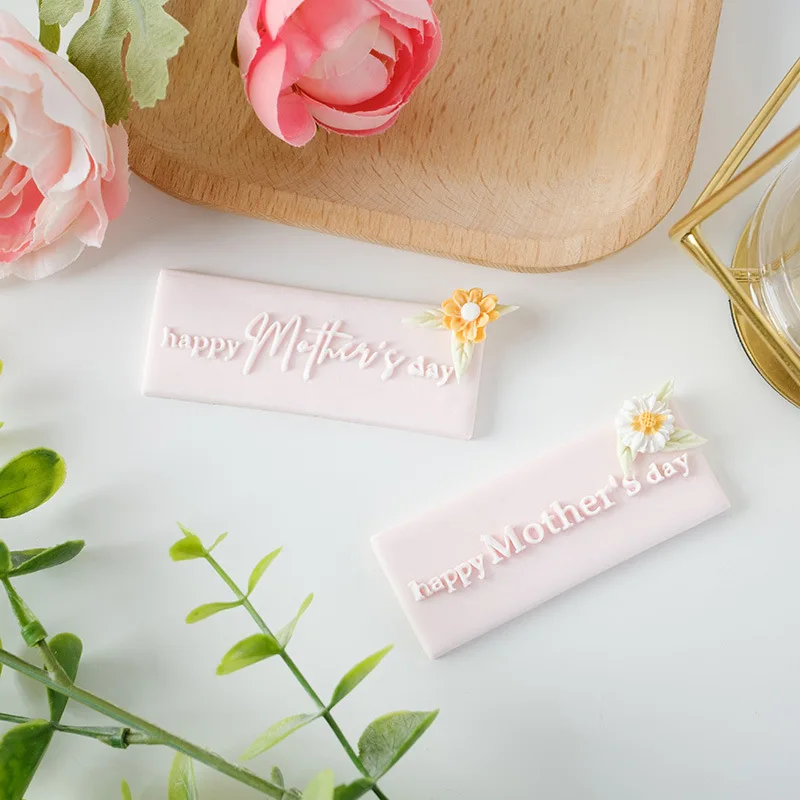 

Mother'S Day Baking Mold Cartoon Fondant Biscuit Stamp Festival English Blessings Cake Decoration Tools Acrylic Kitchen Bakeware