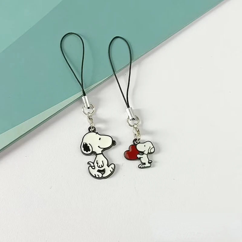 Snoopy homens e mulheres bonito criativo dos desenhos animados moda simples versátil saco decoração do telefone móvel requintado pingente chave cordão
