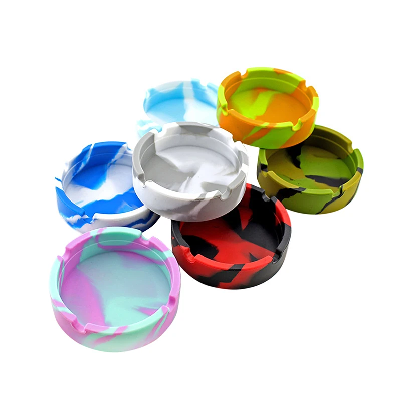 NEW Glowing In the Darkness Silicone Ashtray Portable Round Cigarette Ash Tray Holder Foldable Eco-Friendly Soft Luminous