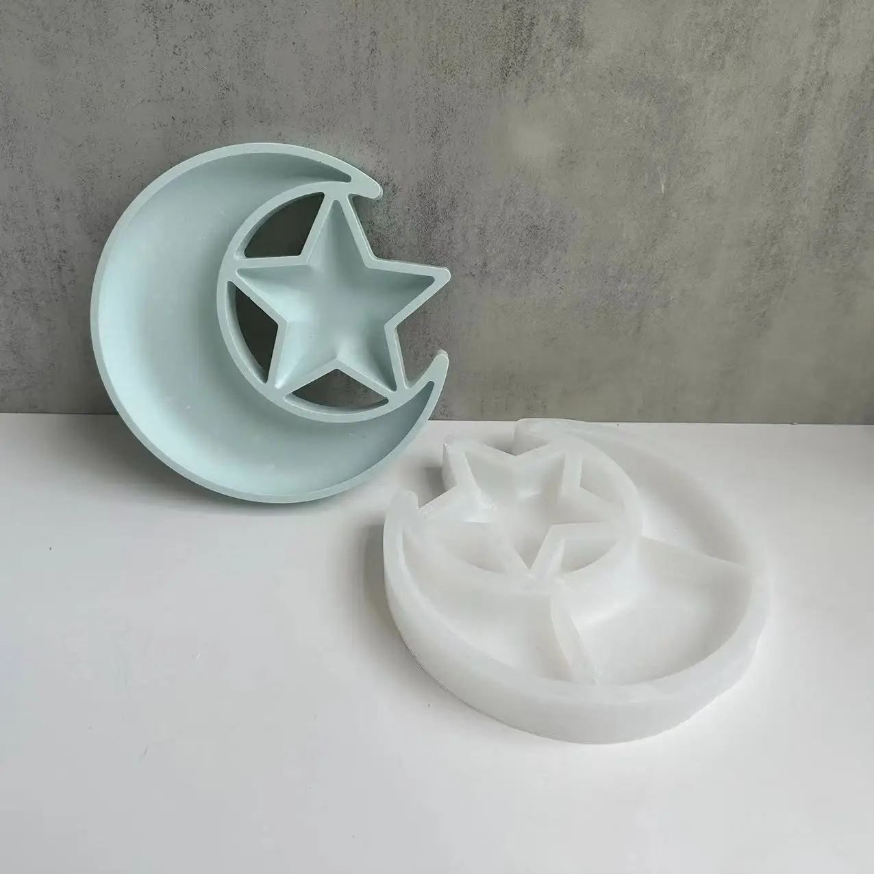 

Moon Star Tray Silicone Mold for Epoxy Resin Moon Storage Box Epoxy Silicone Casting Mold Tools DIY Star Moon Plate Dish Mould