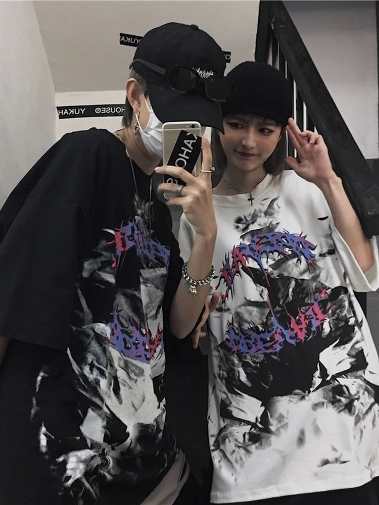

Женская футболка в стиле K-POP
