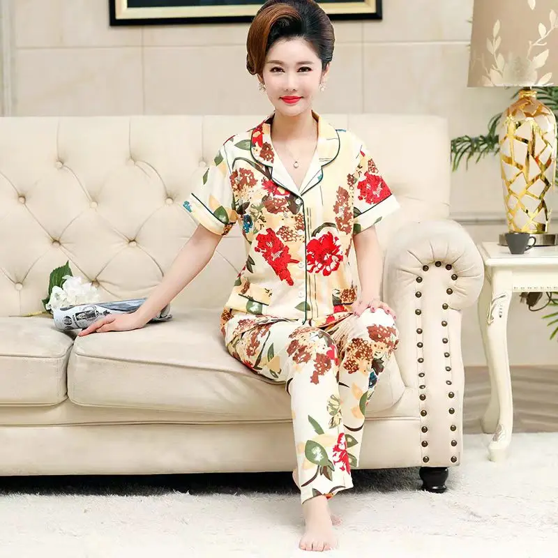 Женская пижама на пуговицах кардиган с принтом и брюки для женщин среднего