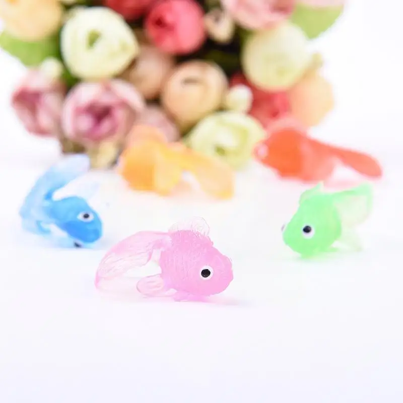 

Мягкая резиновая Золотая Рыба, Детские Игрушки для ванны, маленькая пластиковая вода, случайные маленькие пляжные игрушки, плавательные Де...