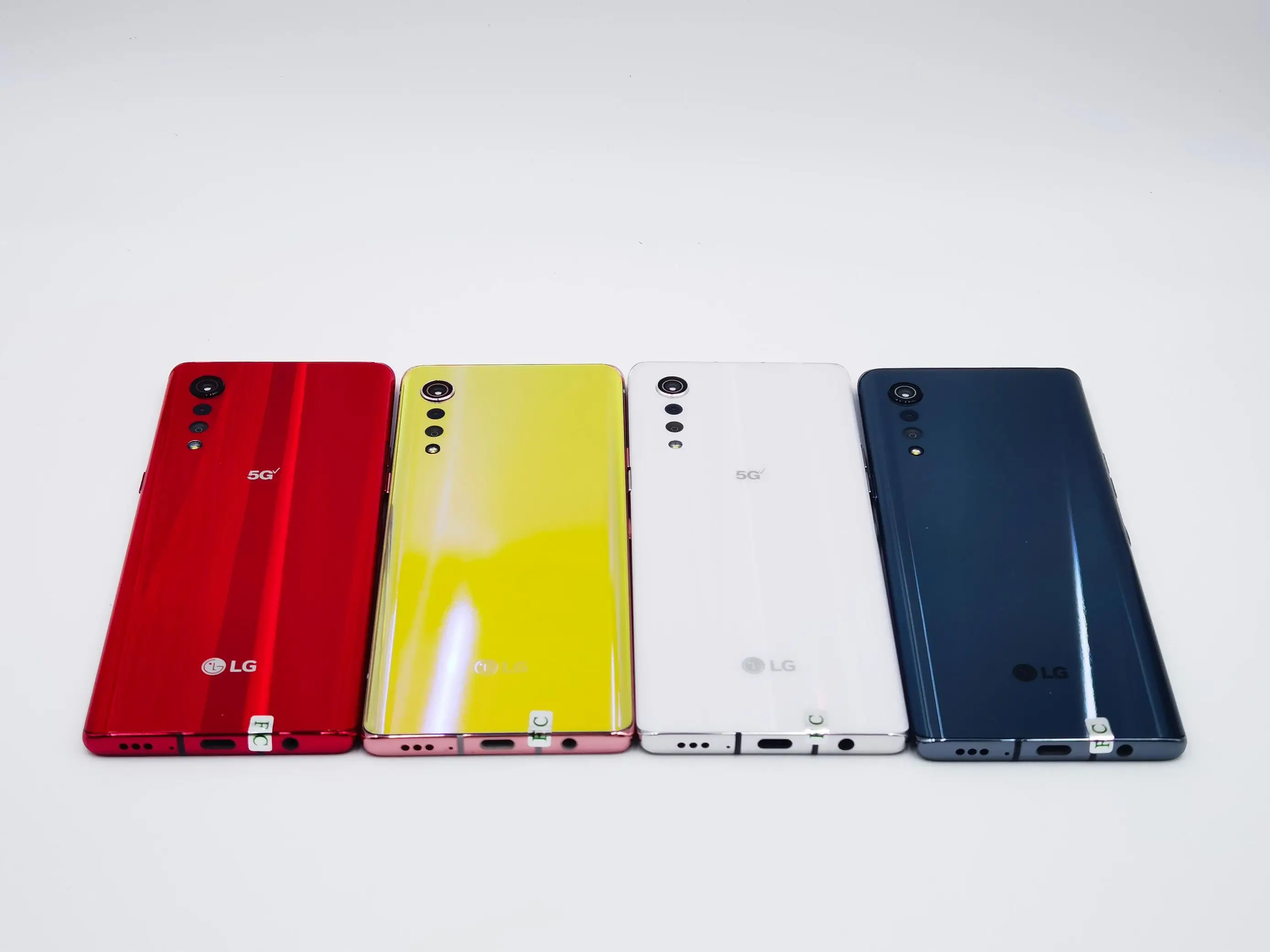 Смартфон LG Velvet 6/128ГБ global б/у