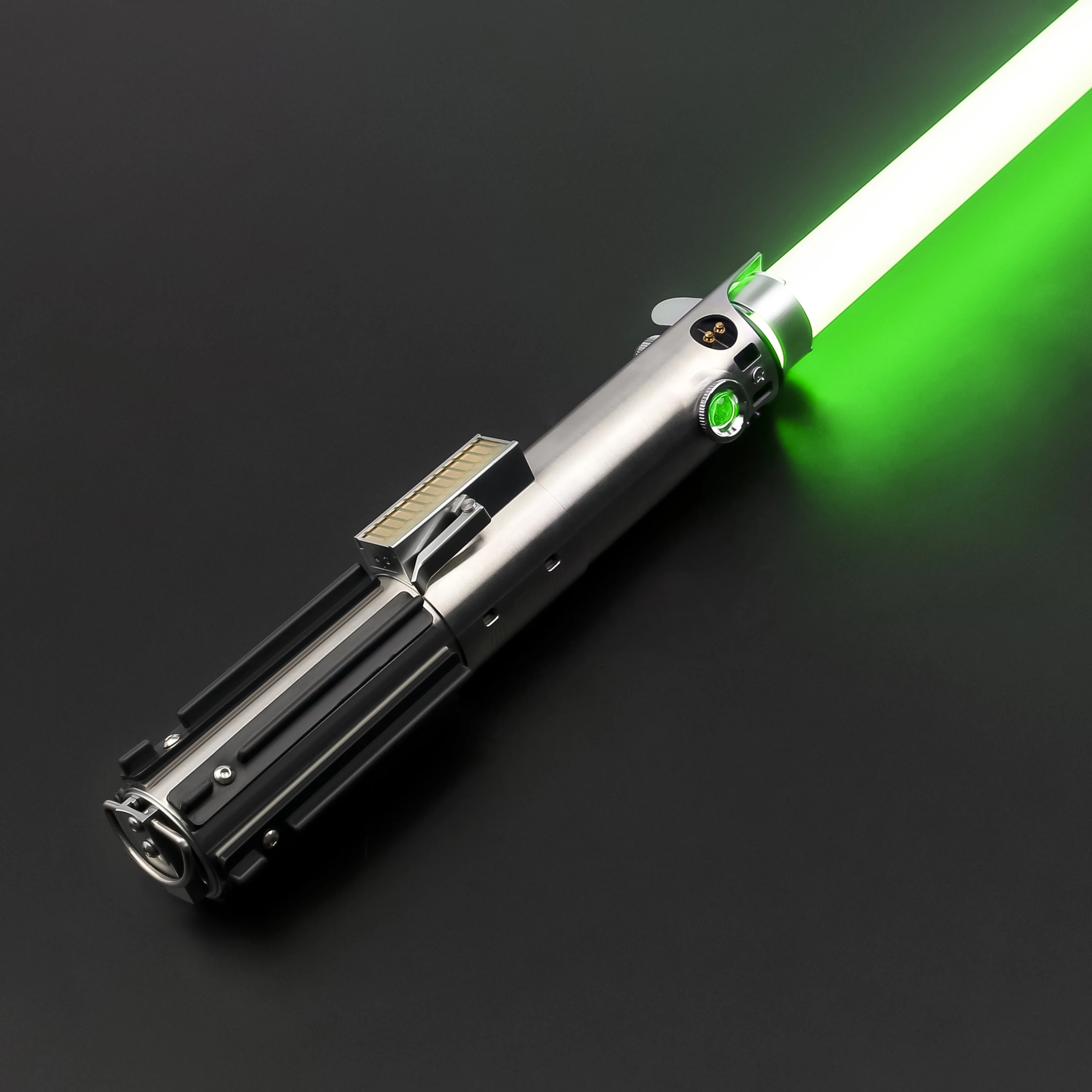 

Luke Lightsaber Proffie 2.2 Soundboard Smooth Swing Metal Handle With LED Strip Blade SD Card Skywalker Christmas Cosplay Toys