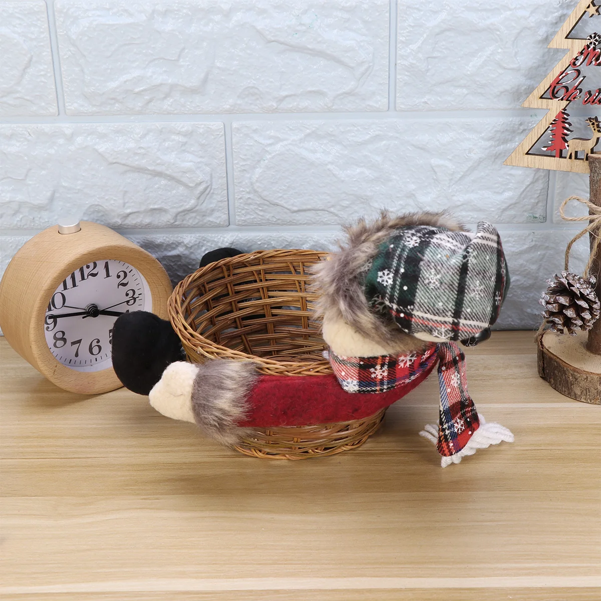 

Basket Christmas Candy Storage Gift Party Holder Decorative Santa Snowman Ornament Jar Kitchen Container Bins Gifts Weaving Toy