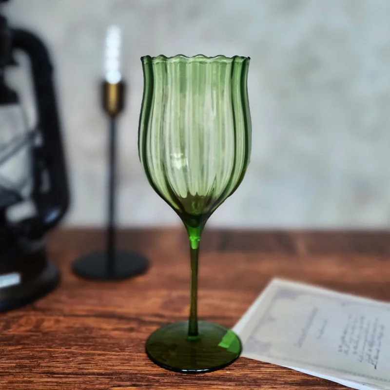 

Vintage Glass Cup Champagne Goblet Red Wine Glass Green Primary Color Wave Style Medieval Glass Cup Home Drinking Tools ZB404