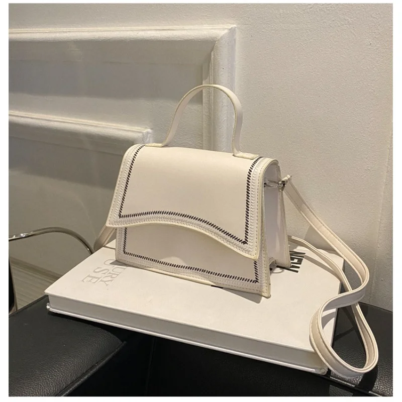 Popular Fashion Simple Texture Small Square Bag 2023 New Fashion Style Versatile Women's One Shoulder Crossbody Bag