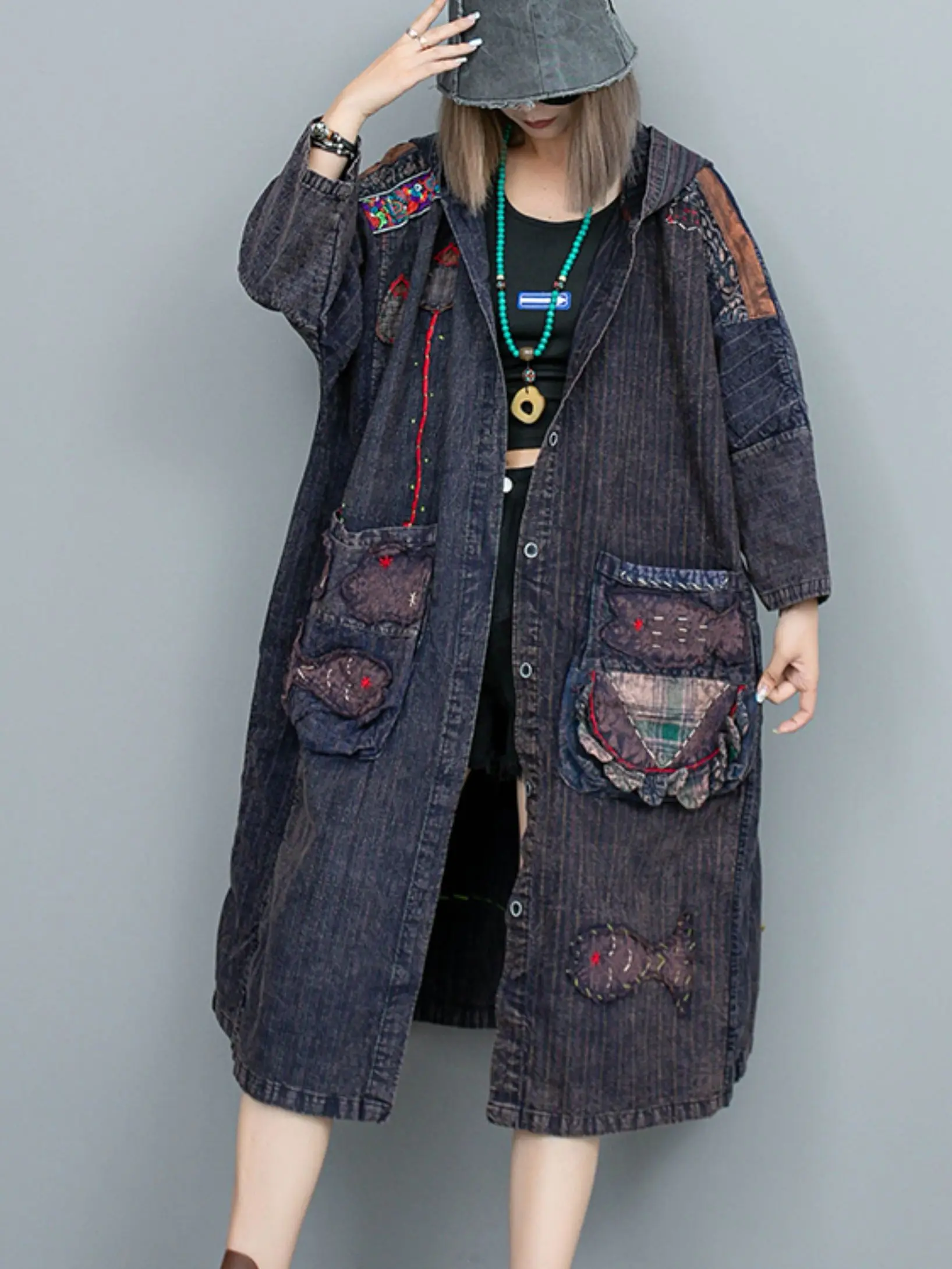 

New Women Long Sleeve Embroidered Patch Vintage Hooded Cardigan Loose Single Breathed Streetwear Patchwork Mid Length Outerwear