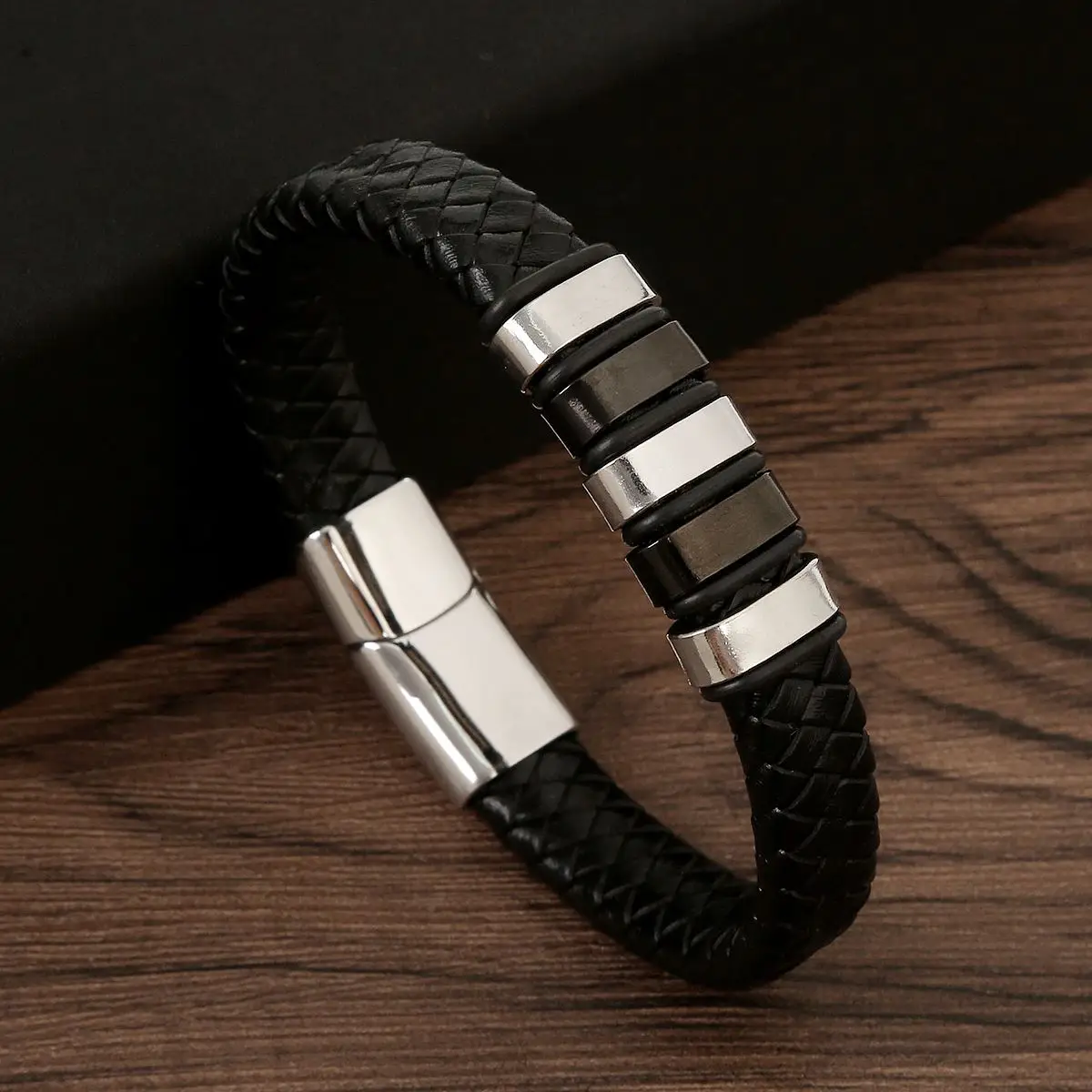 

LIEBE ENGEL High Quality Leather Bracelet For Men Fashion Hand Woven Bracelets Jewelry Gifts Gold Silver Color Men Bracelet Gift
