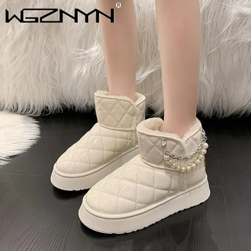 

2024 Winter Women Short Plush Warm Snow Boots Classical Suede Fur Ankle Boots Ladies Platform Casual cotton Shoes Botas Mujer