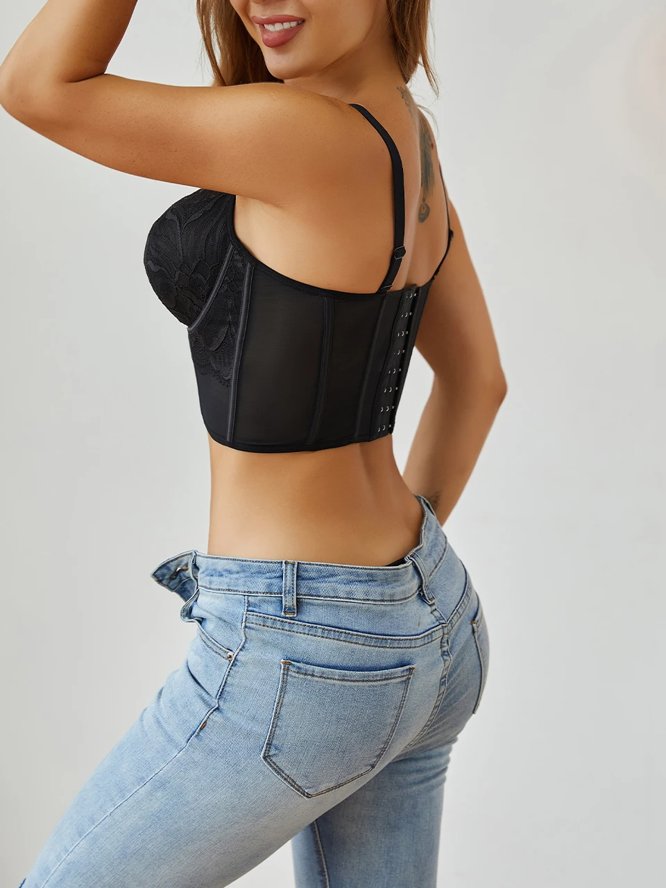 Lace Bra Women Underwear Bralette Top Sexy Tube Crop Tops Female Backless Camisole Streetwear Lace Bra Corset Camis Underwears