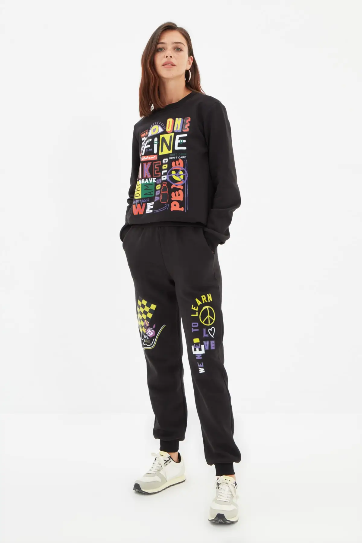 

Printed Basic Jogger Knit Sweatpants TWOAW22EA0394