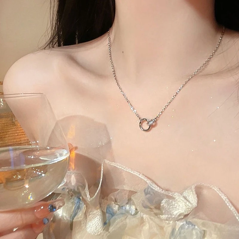 

Circular Pendant Clavicle Chain 2023 New Fashion Luxury Jewelry Necklace For Women