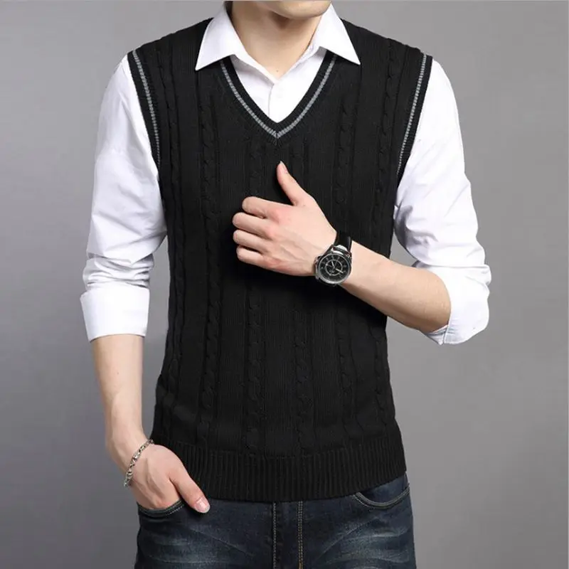 2023 New Autumn Pattern Men's Sweater Vest Retro V-neck Sleeveless Knit Vest Woolen Korean Clothes Student Sweaters G67