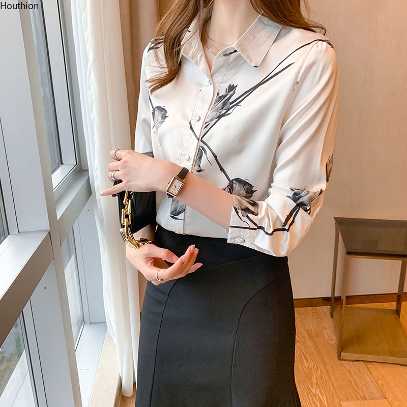 

Новая атласная Женская блузка, Модный Топ с длинным рукавом, летняя рубашка на пуговицах, свободная одежда с принтом, Houthion