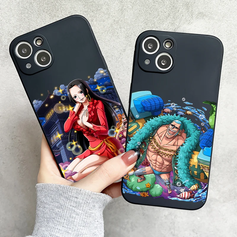 

ONE PIECE Anime Phone Case For Funda iPhone 11 12 13 Pro Max Mini X XR XS SE 2020 6 7 8 Plus Black Liquid Silicon