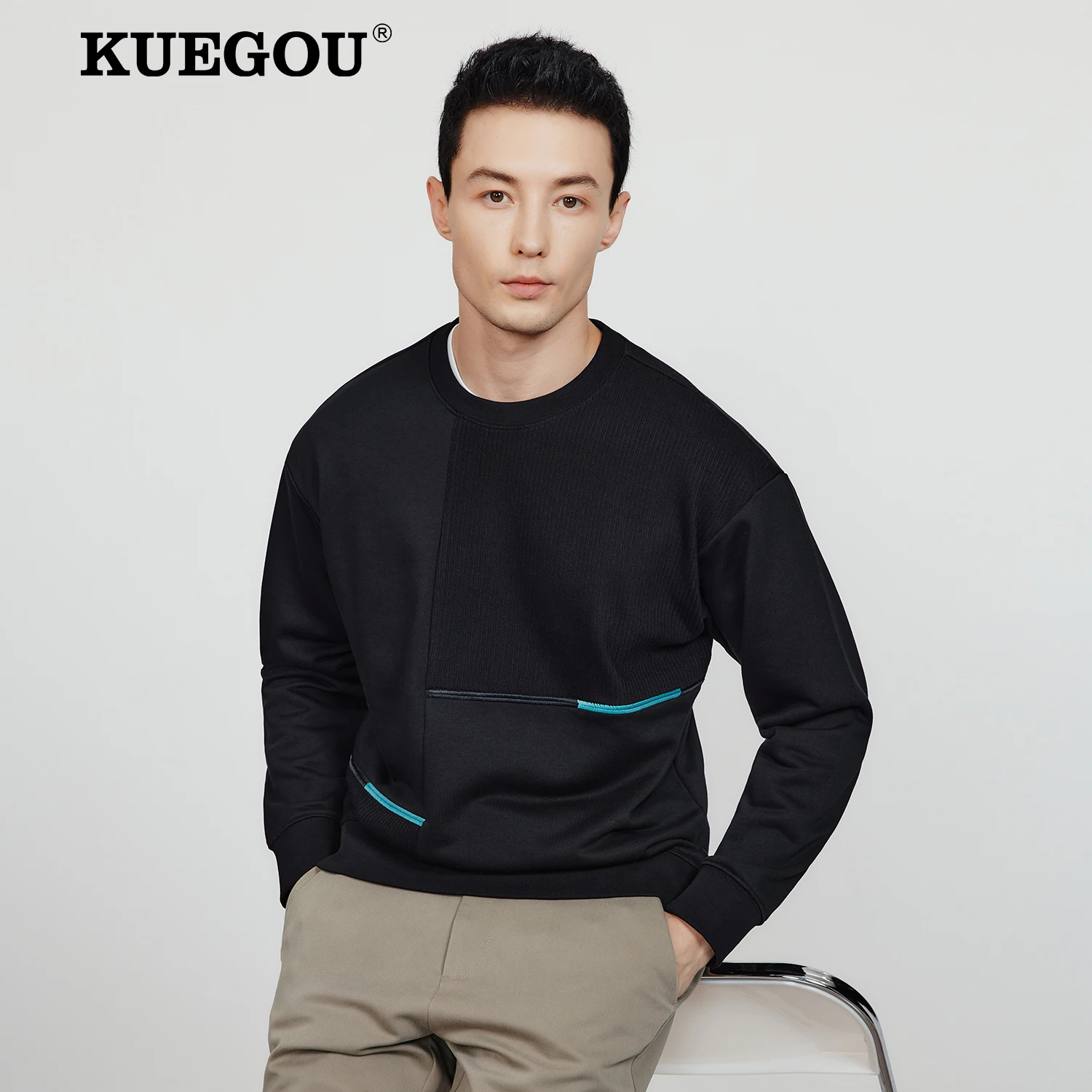 KUEGOU 2022 Autumn Cotton Black Patchwork New Sweatshirt Men Crewneck Slim Fashion For Male Streetwear Plus Size Clothing 090