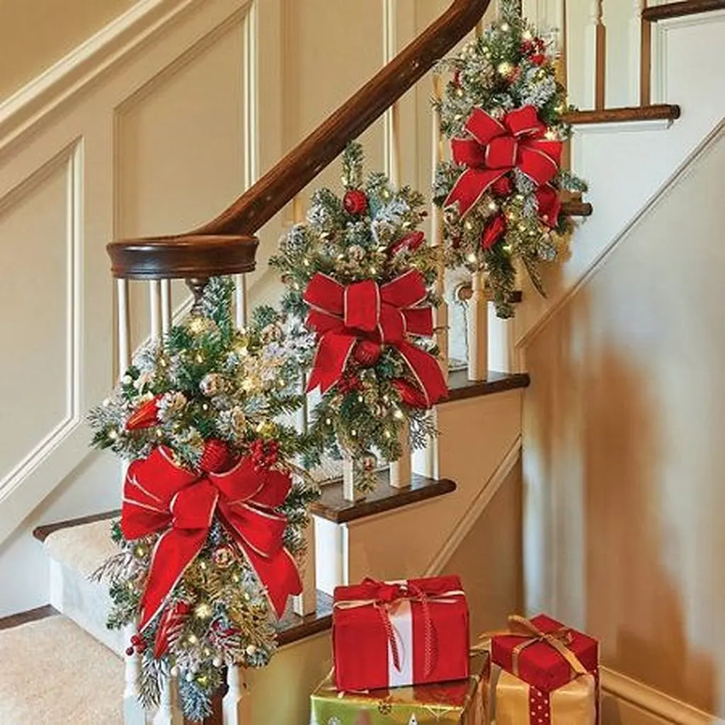 

Рождественский декоративный венок, рождественские украшения для лестницы со светодиодной подсветкой, рождественские материалы для лестниц и уличное украшение