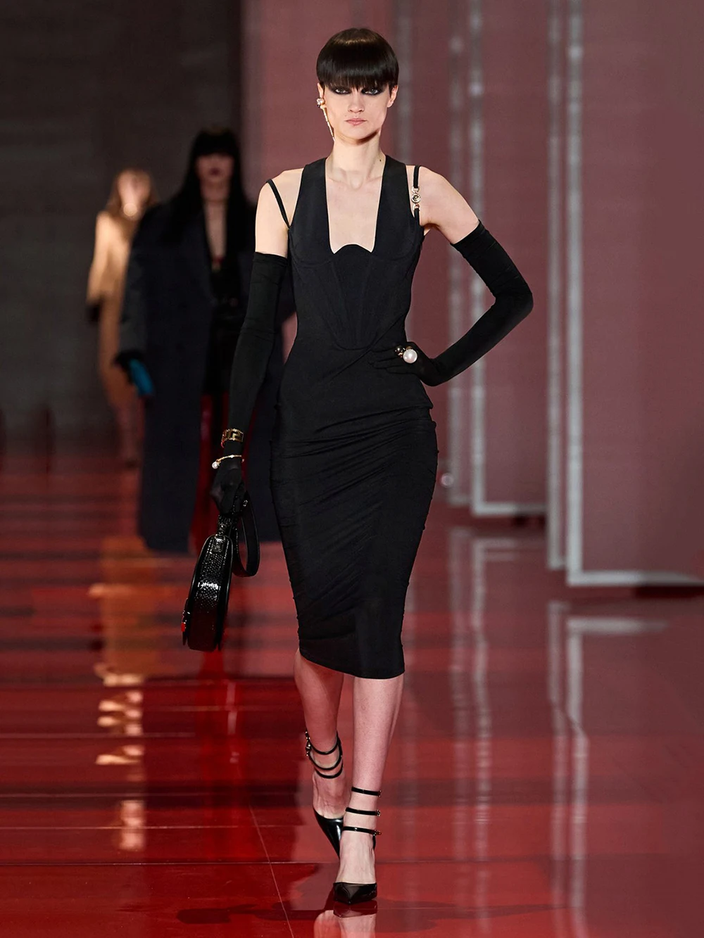 

2022 Summer New Women'S Sexy Black Sleeveless V Neck Solid Color Bandage Bodycon Celebrity Club Party Runway Evening Dress