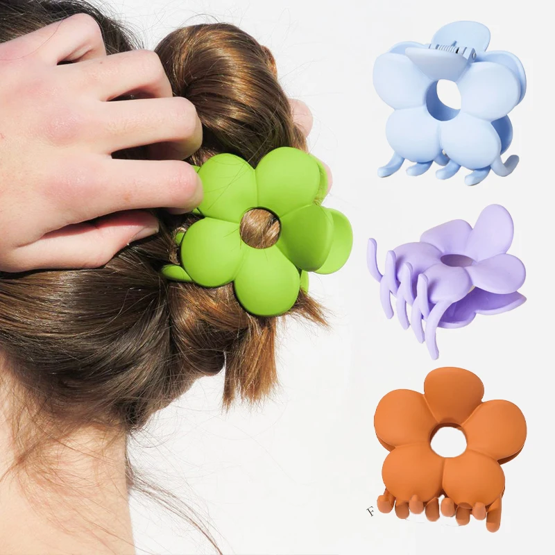 

Frosted Hollow Flower Hair Claw Crab Clip for Women Hair Clips Barrette Girls Ponytail Hair Pins Fashion Headwear Wholesale