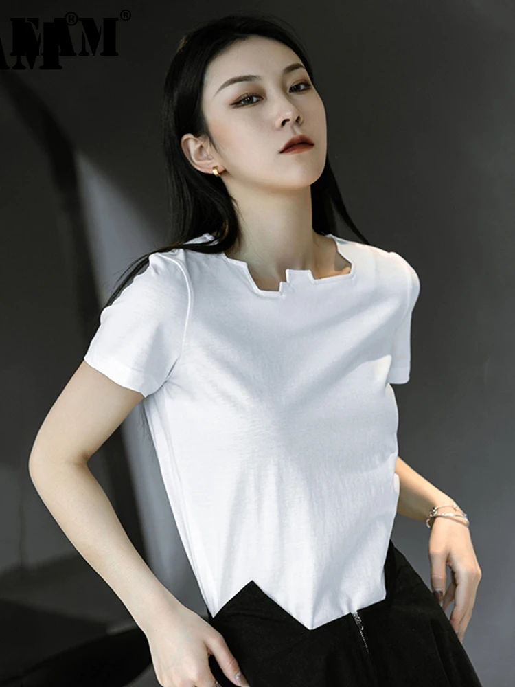 

[EAM] Women White Irregular Collar Casual PersonalityT-shirt New Round Neck Short Sleeve Fashion Tide Spring Summer 2022 1DD9647