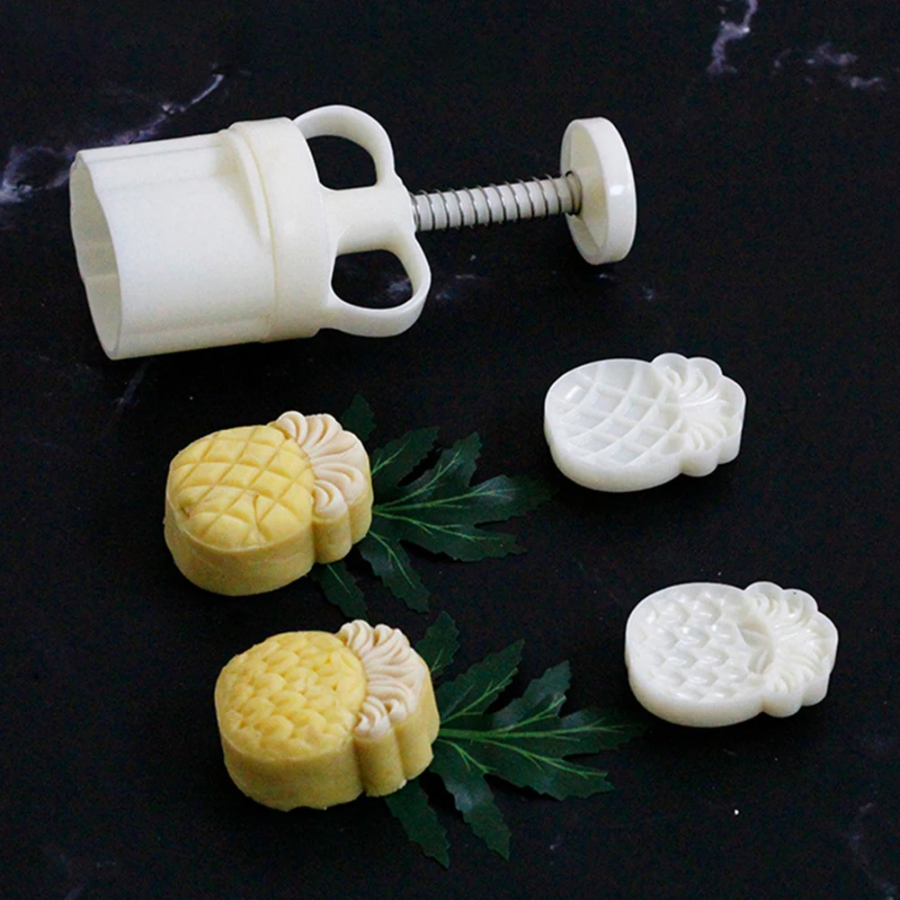 

Moon Cake Pastry Mold Pineapple Shaped Mooncake Mold 50g DIY Hand Pressure Fondant Mould Plastic Press Cookie Baking Mould
