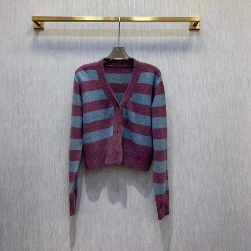 

2022 new women fashion long sleeve sexy casual V neck striped color matching simple wool cardigan versatile top 1105
