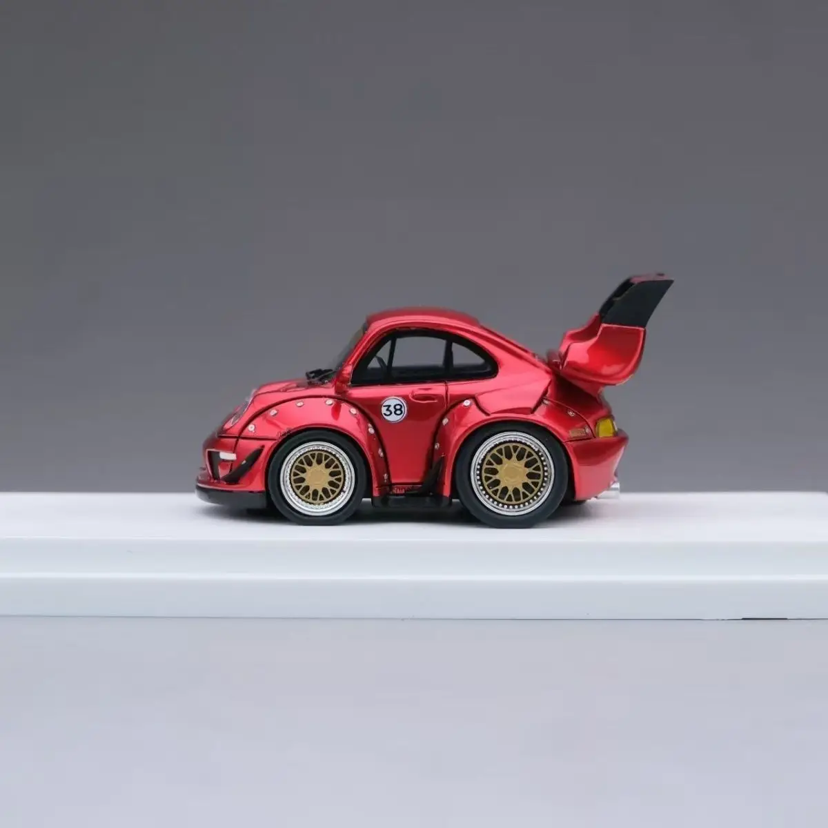 Sjf Production Limited To 499 Смола Материал 1/64 Соотношение Porsche 993RWB Высокий хвост Новое место