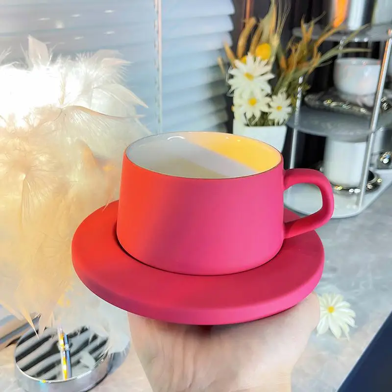 

Керамическая кружка TingKe в скандинавском стиле ins, креативная офисная синяя чашка для воды, Современная Минималистичная домашняя кофейная ч...