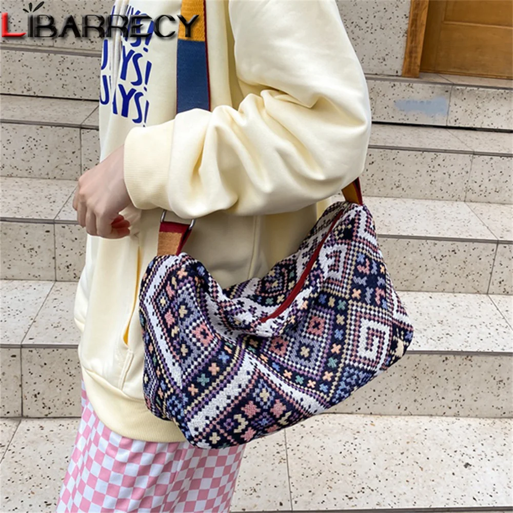 

2023 New Panelled Design High Quality Canvas Ladies Shoulder Bag Fashion Women Messenger Bags Travel Bag Student Bags Sac A Main