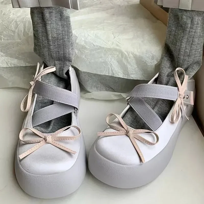 Женские туфли на толстой подошве с круглым носком милые балетки бантом женские